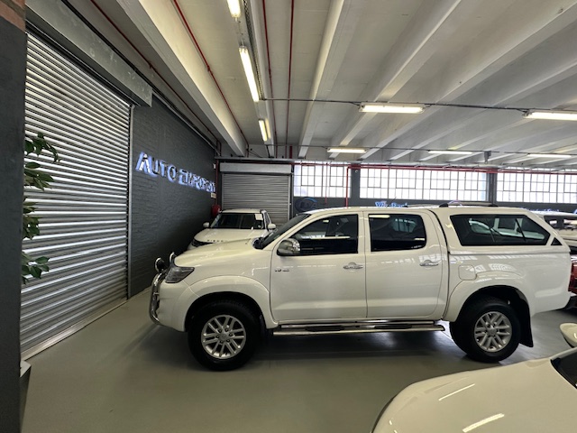 To Let commercial Property for Rent in Maitland Western Cape